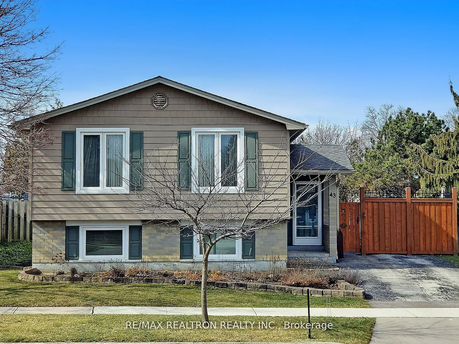 3 bed, $2,350 — Photo 3