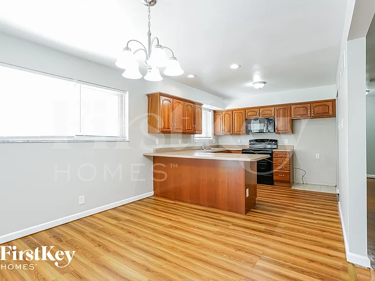 4116 Brevity Dr — Photo 6