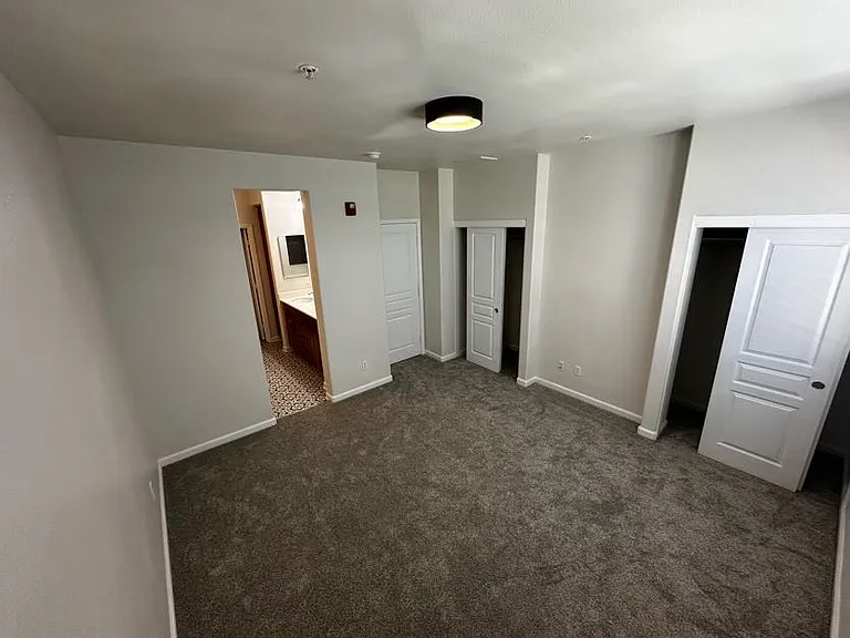 25502 Huntwood Ave — Photo 11