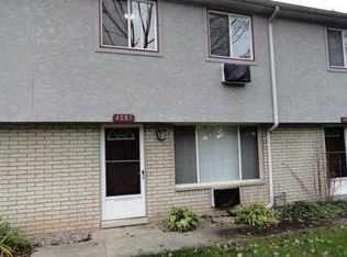 4085 Airport Rd, Waterford Township, MI 48329