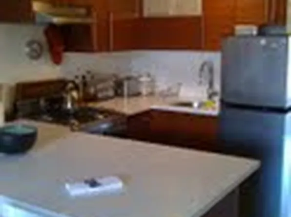 184 Thompson Street image 1 of 5