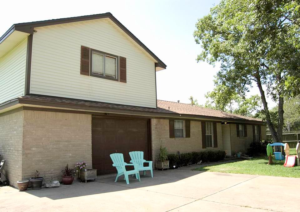 1st image of 3818 Avenue G 1/2