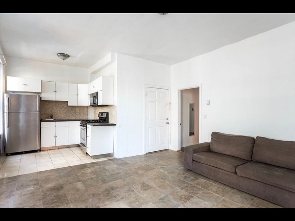 1st image of 851 Harrison Ave #2