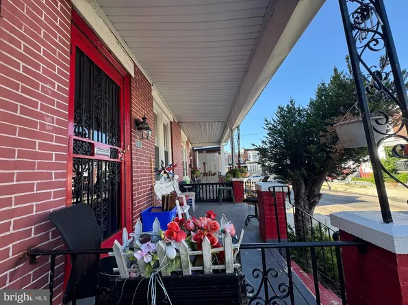 1332 N Frazier St, Philadelphia, PA 19131