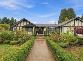 20327 Chatwin Ave, Maple Ridge, BC V2X4G4