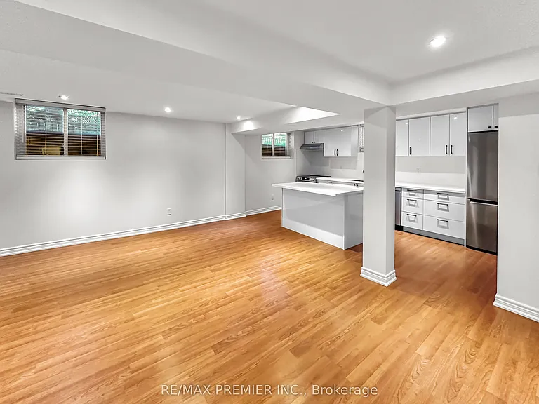 277 Springside Rd #LOWER — Photo 3