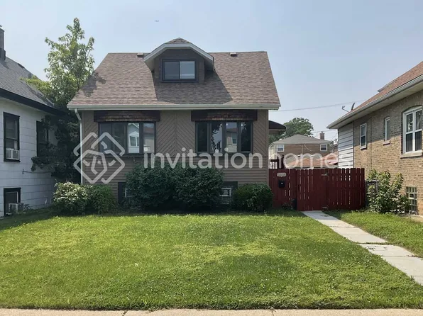 2418 N 75th Ct, Elmwood Park, IL 60707