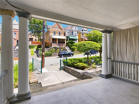 3rd image of 420 Edgemont St