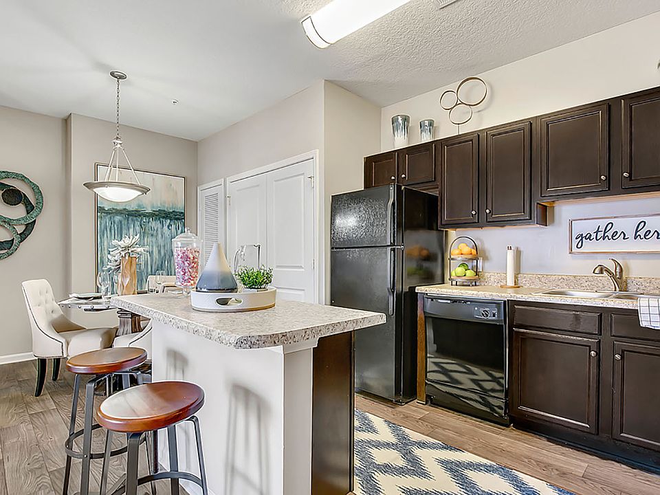 1st image of 7750 Belfort Pkwy APT 231
