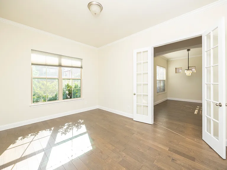 5313 Basham Ln — Photo 11