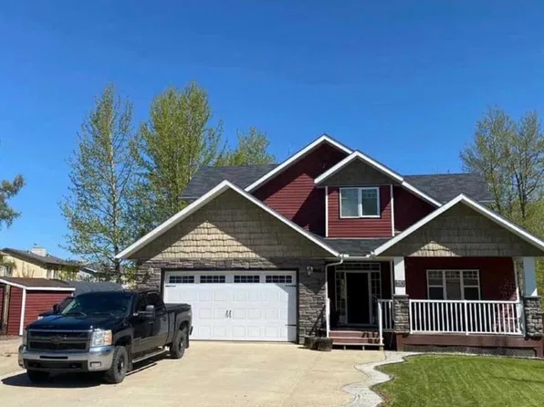 310 NE 8th Ave, Fox Creek, AB T0H 1P0