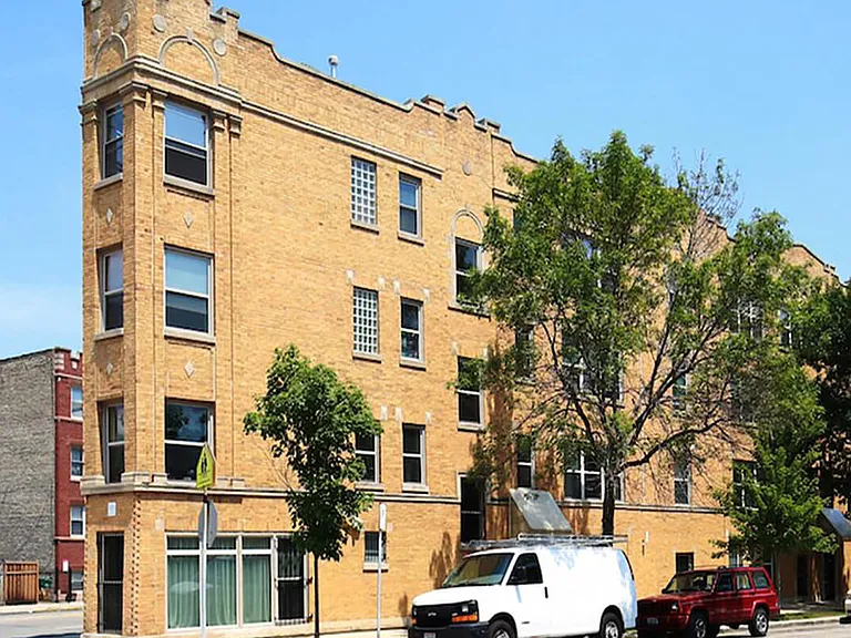 2038 W Touhy Ave — Photo 1