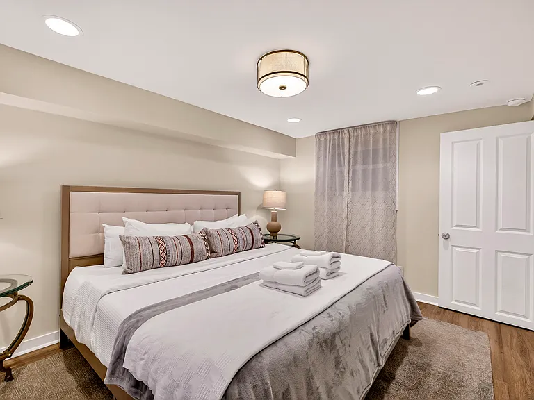 17 W Park Ave #2 — Photo 9