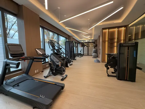 11-36 45th Road image 12 of 14