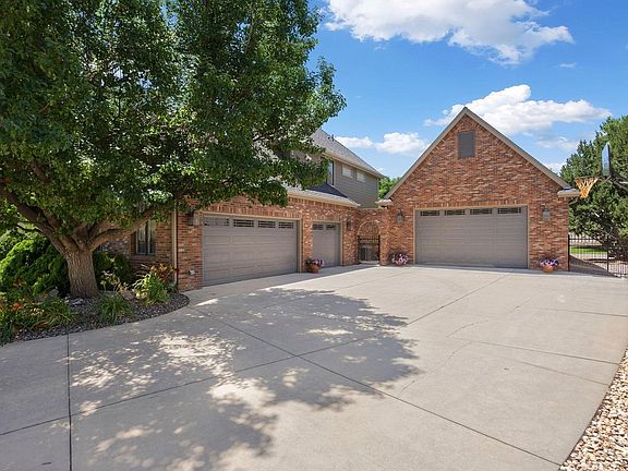 4th image of 4635 W 21st St Cir