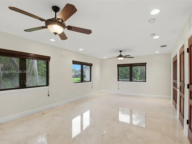 6200 SW 97th Ave — Photo 18
