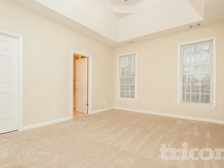 605 Kaylins Ct — Photo 7