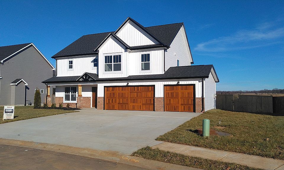 1st image of 1064 Michaela Cir