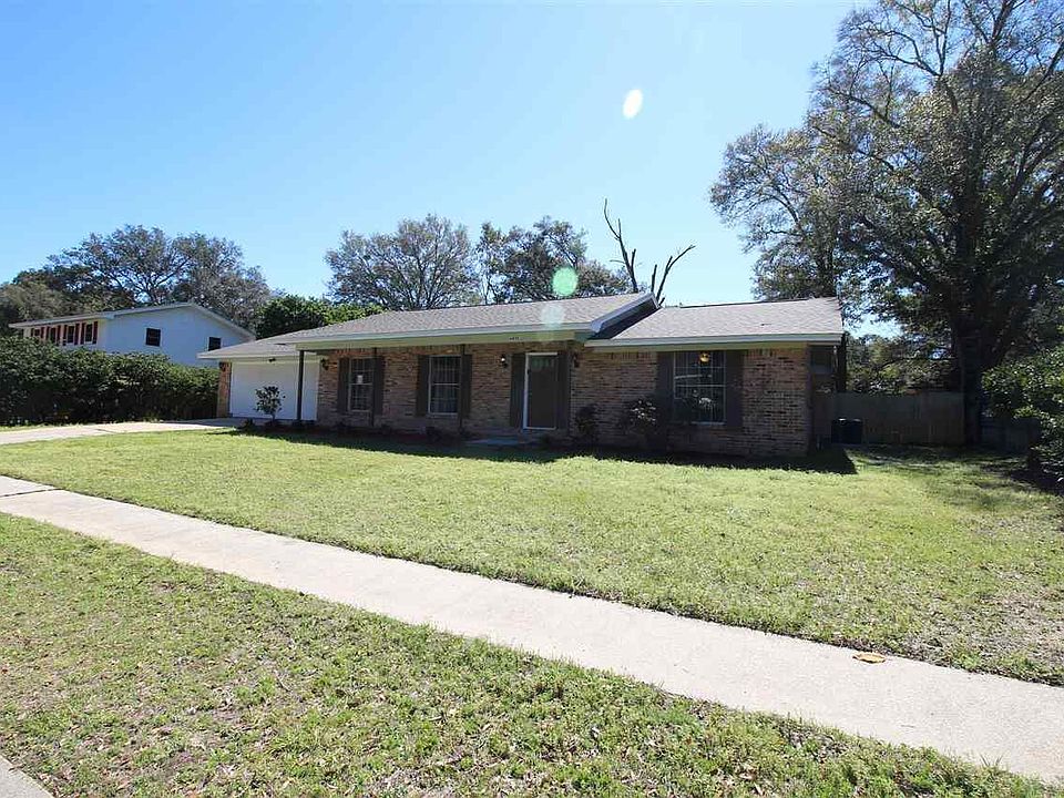 1st image of 6855 Stonehenge Cir