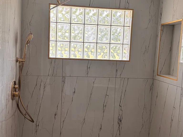 9910 Seven Roads Pl — Photo 12