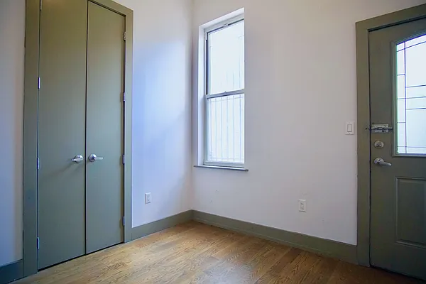 Rented by Lofts and Flats LLC | media 45