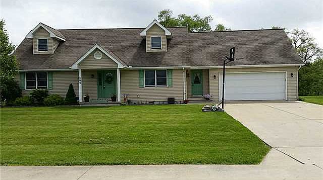 1st image of 304 Michaelis Dr