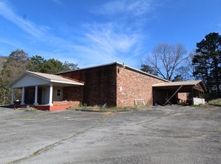 2045 N Main St, Whitwell, TN 37397