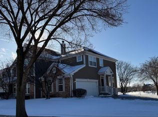 340 Victoria Ln, Elgin, IL 60124