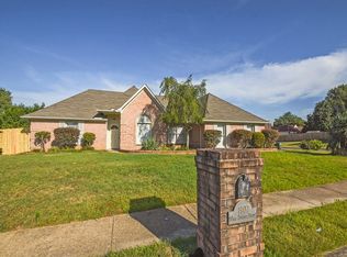1907 Oak Springs Dr, Cordova, TN 38016
