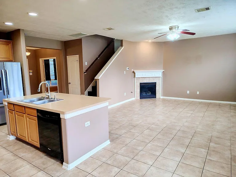 6126 Menor Crest Dr — Photo 12