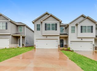 541 The Heights Ln, Calera, AL 35040