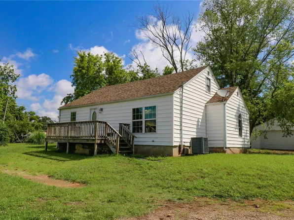 702 S Desloge Dr, Park Hills, MO 63601