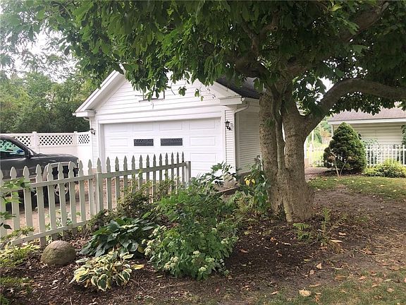 3rd image of 322 S 5th St