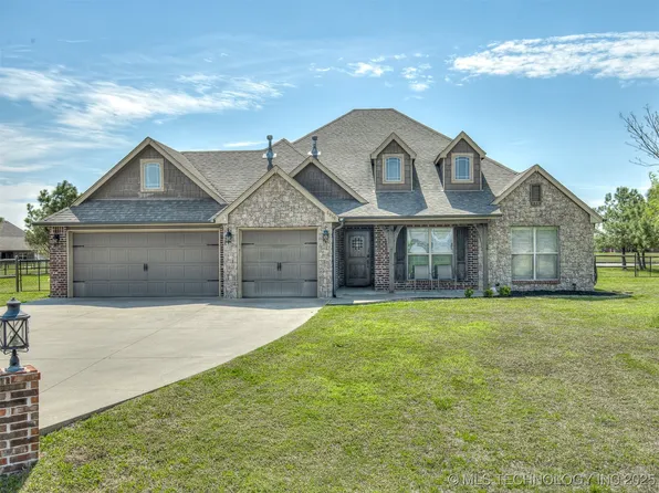 5950 E 142nd St N, Collinsville, OK 74021