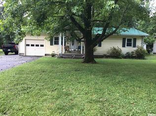 1509 Triangle St, Mount Vernon, IL 62864