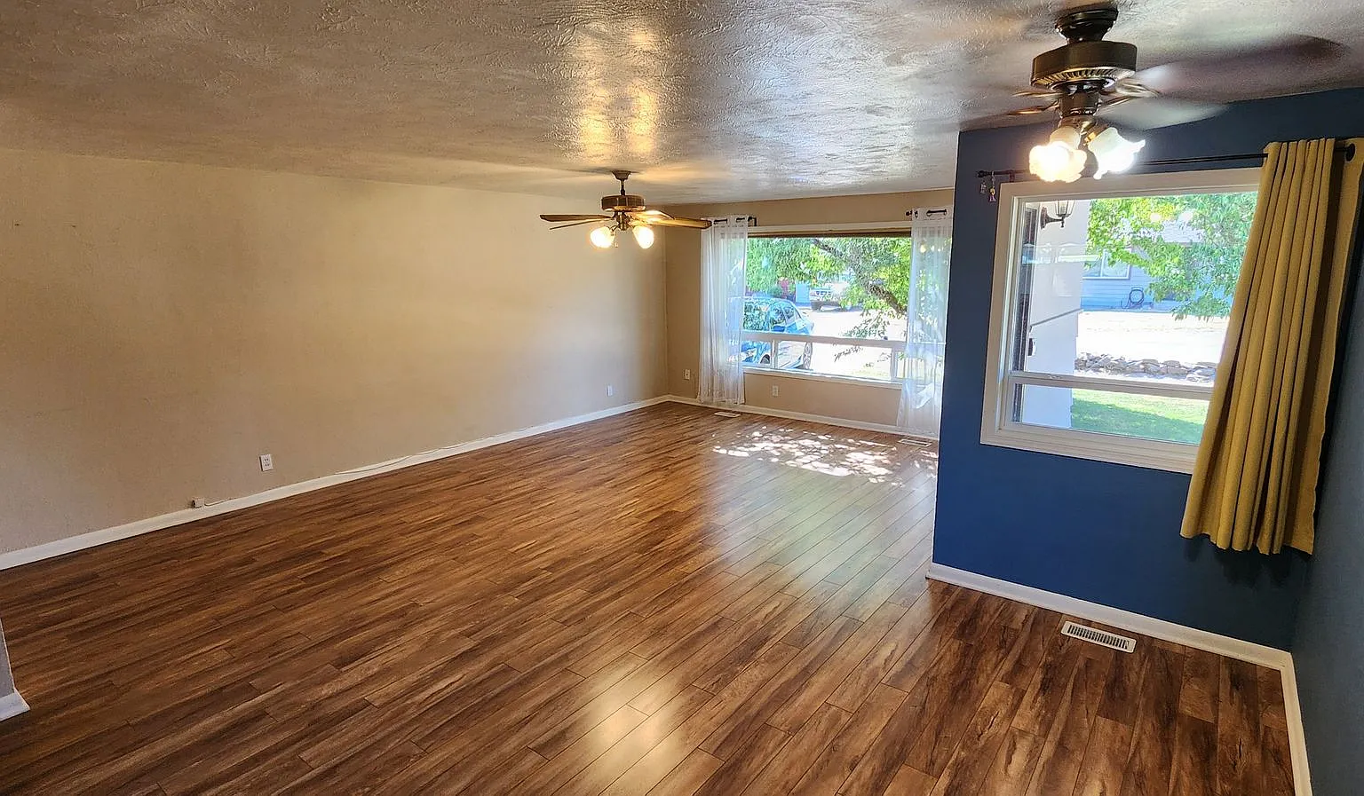 Move-In special $500 off first month's rent — Photo 3