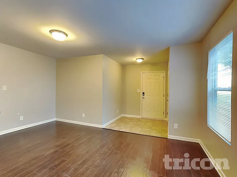 7220 Cypress Ridge Dr — Photo 2