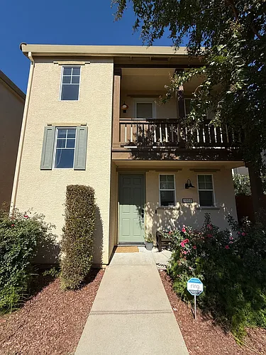5004 Ocean Ln Photo 1