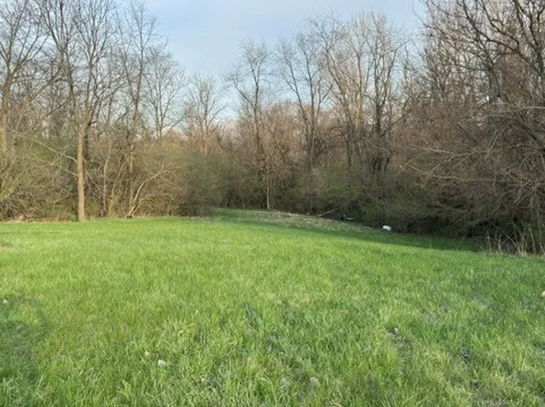 56 Willow St, Mechanicsburg, OH 43044