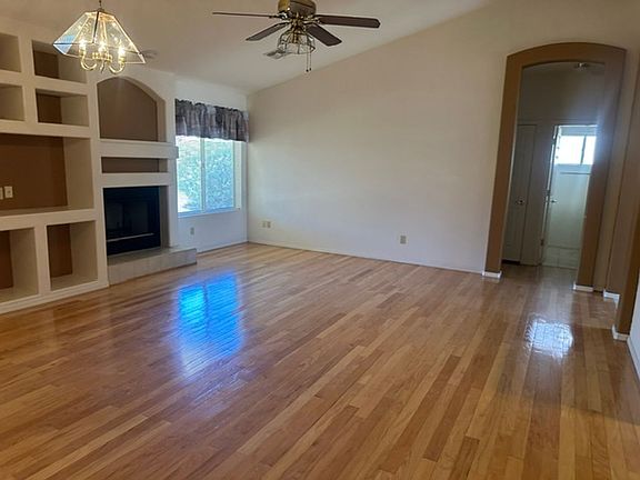 3rd image of 16132 E Glendora Dr