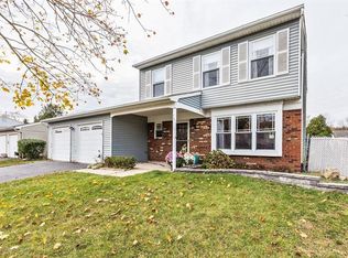 45 Markwood Dr, Howell, NJ 07731