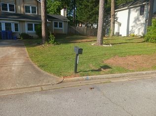 5279 Biffle Downs Rd, Stone Mountain, GA 30088