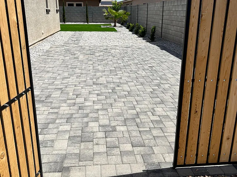 8' RV gate