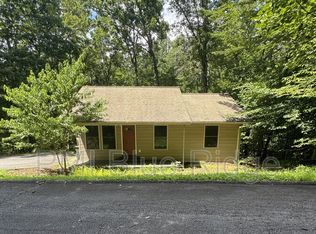 46 Madison Heights Dr, Brevard, NC 28712