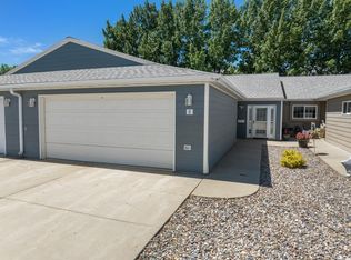 410 28th Ave SW UNIT 8, Minot, ND 58701