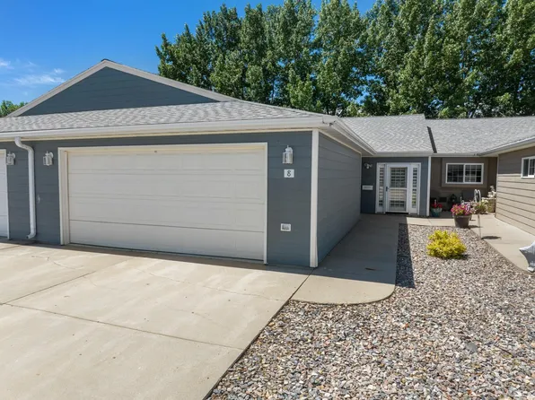 410 28th Ave SW Unit 8, Minot, ND 58701