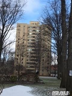 1st image of 6 Fordham Hill Ova #4D