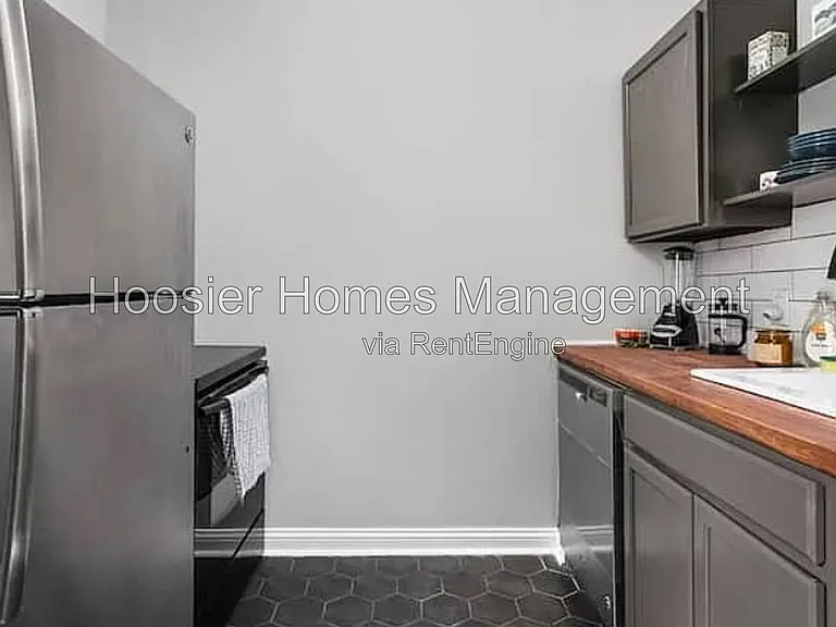 556 Fletcher Ave #B — Photo 6