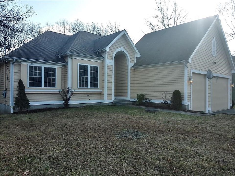 1st image of 12 Jasmine Ln