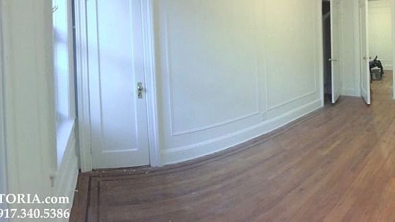3rd image of 3017 34th St APT 2D